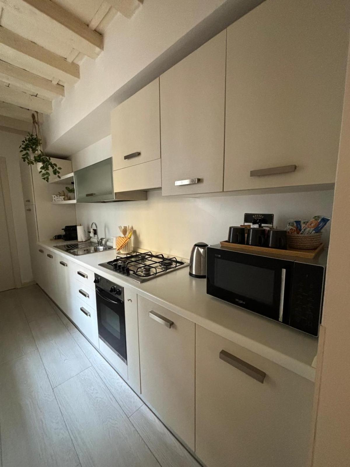 Sanpietro Apartment Verona Exterior foto